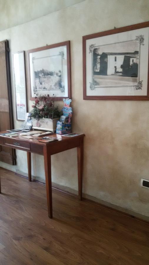 La Rocchetta Bed & Breakfast Valeggio sul Mincio Eksteriør bilde