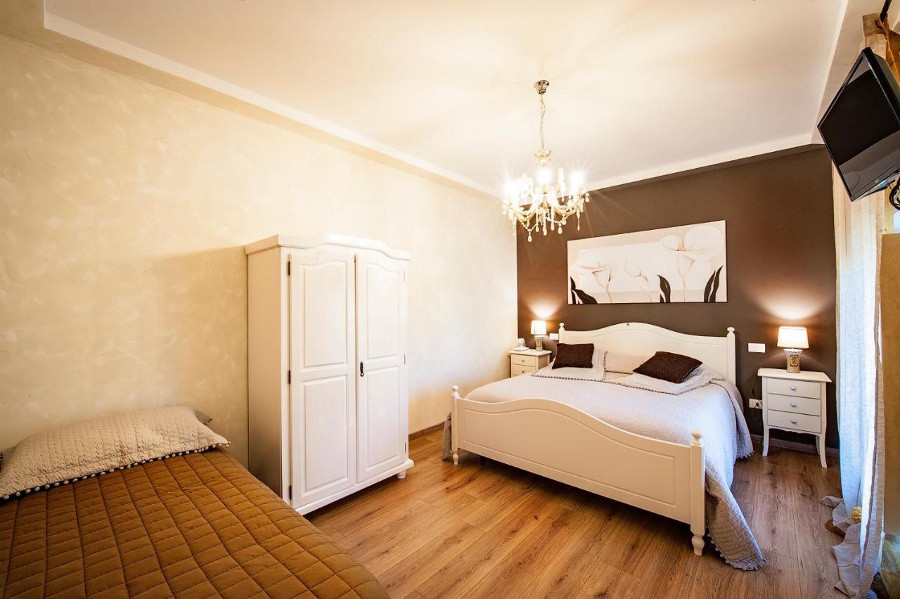 La Rocchetta Bed & Breakfast Valeggio sul Mincio Eksteriør bilde