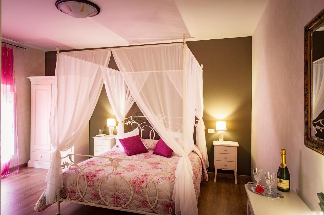La Rocchetta Bed & Breakfast Valeggio sul Mincio Eksteriør bilde