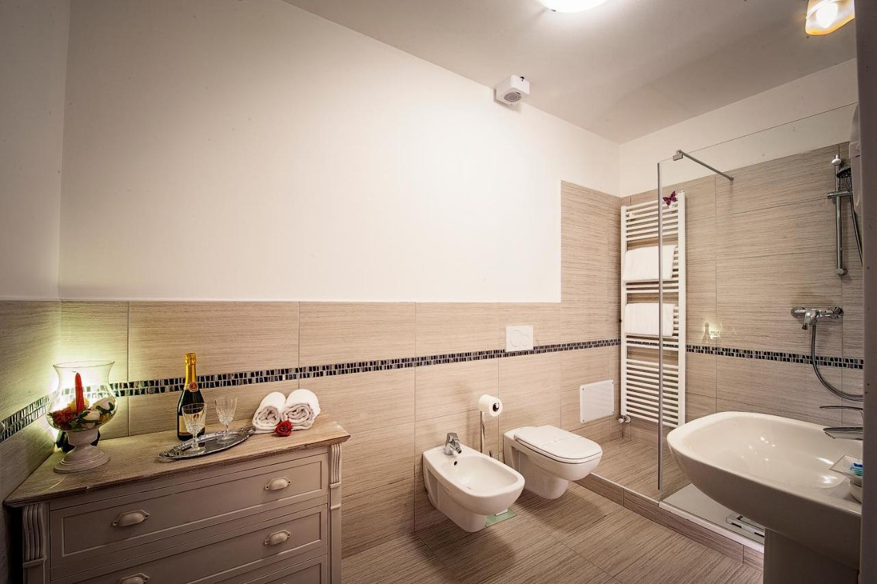 La Rocchetta Bed & Breakfast Valeggio sul Mincio Eksteriør bilde